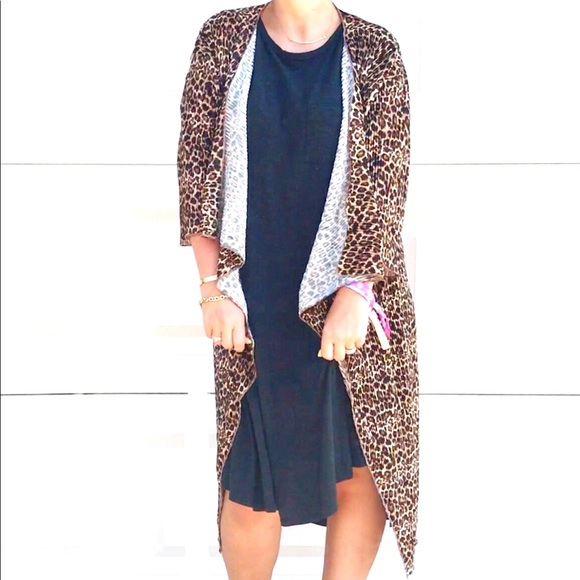 NWT Lularoe Shirley Kimono - Rare - Leopard - M - Picture 1 of 5